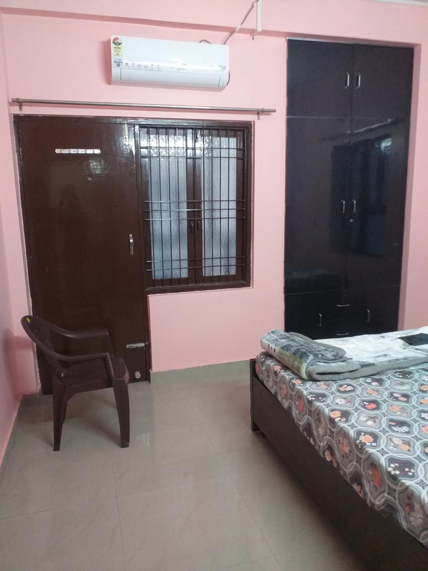 Sm Stayhome Holiday home *