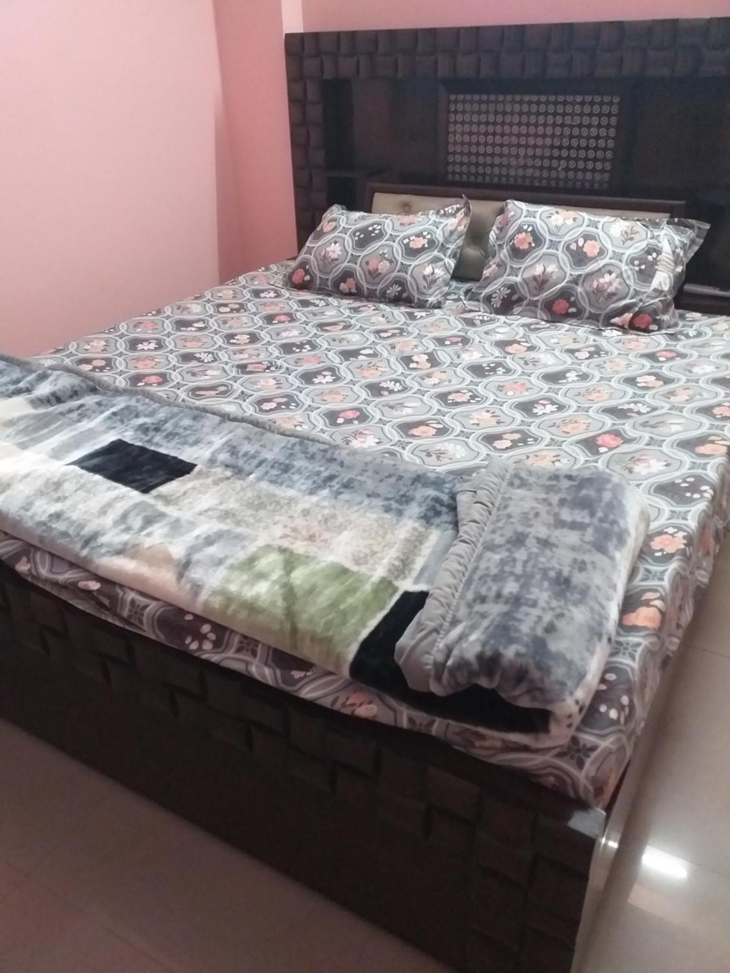 Sm Stayhome *